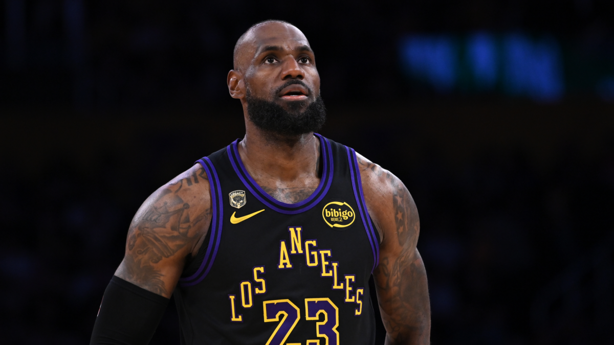 LeBron James lands with 76ers: NBA superstar picks Philly over Cavs, Heat in shocking move