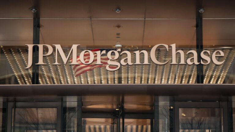 U.S. bond intervention is like 'paying your mortgage with your credit card,' JPMorgan's Sullivan says 
