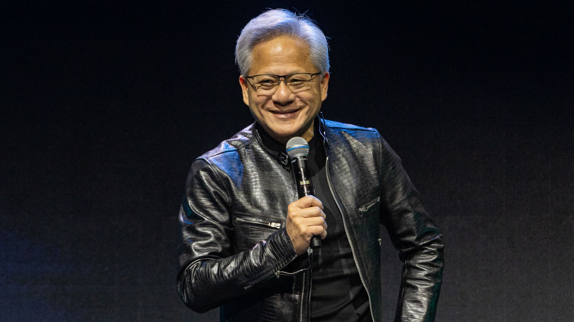 Nvidia jumps 7% after blockbuster earnings boost AI confidence