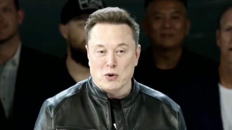 SpaceX stock could face further pressure as first batch of shares unlock since IPO