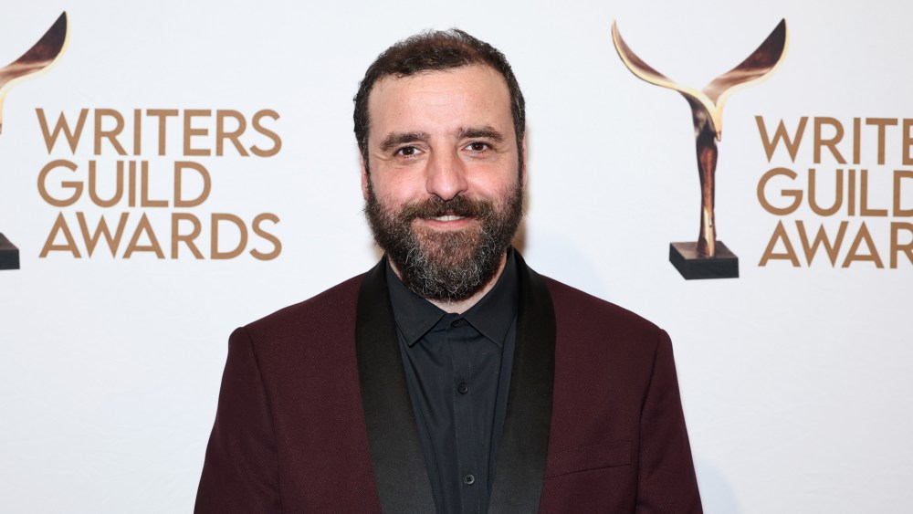 ‘Supergirl’ Star David Krumholtz Posts and Deletes Plans to Retire From Acting: ‘And Now, New Life’