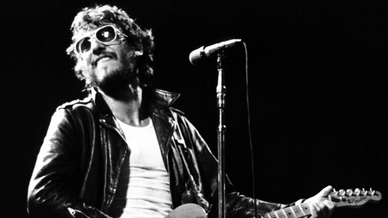 50 Years Ago Today: Bruce Springsteen Capped Off a Legendary Theater Residency in New Jersey