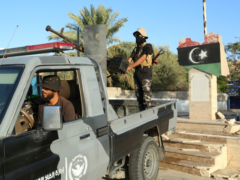 Can diplomacy end the conflict in Libya?