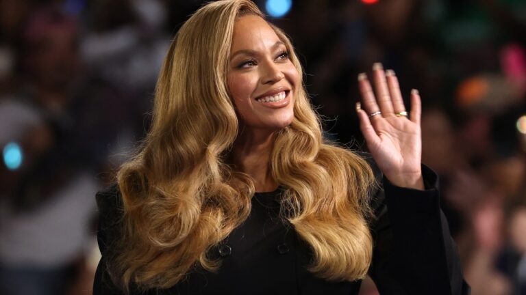 Beyoncé Announces $1 Million Donation for Earthquake Relief Efforts in Colombia