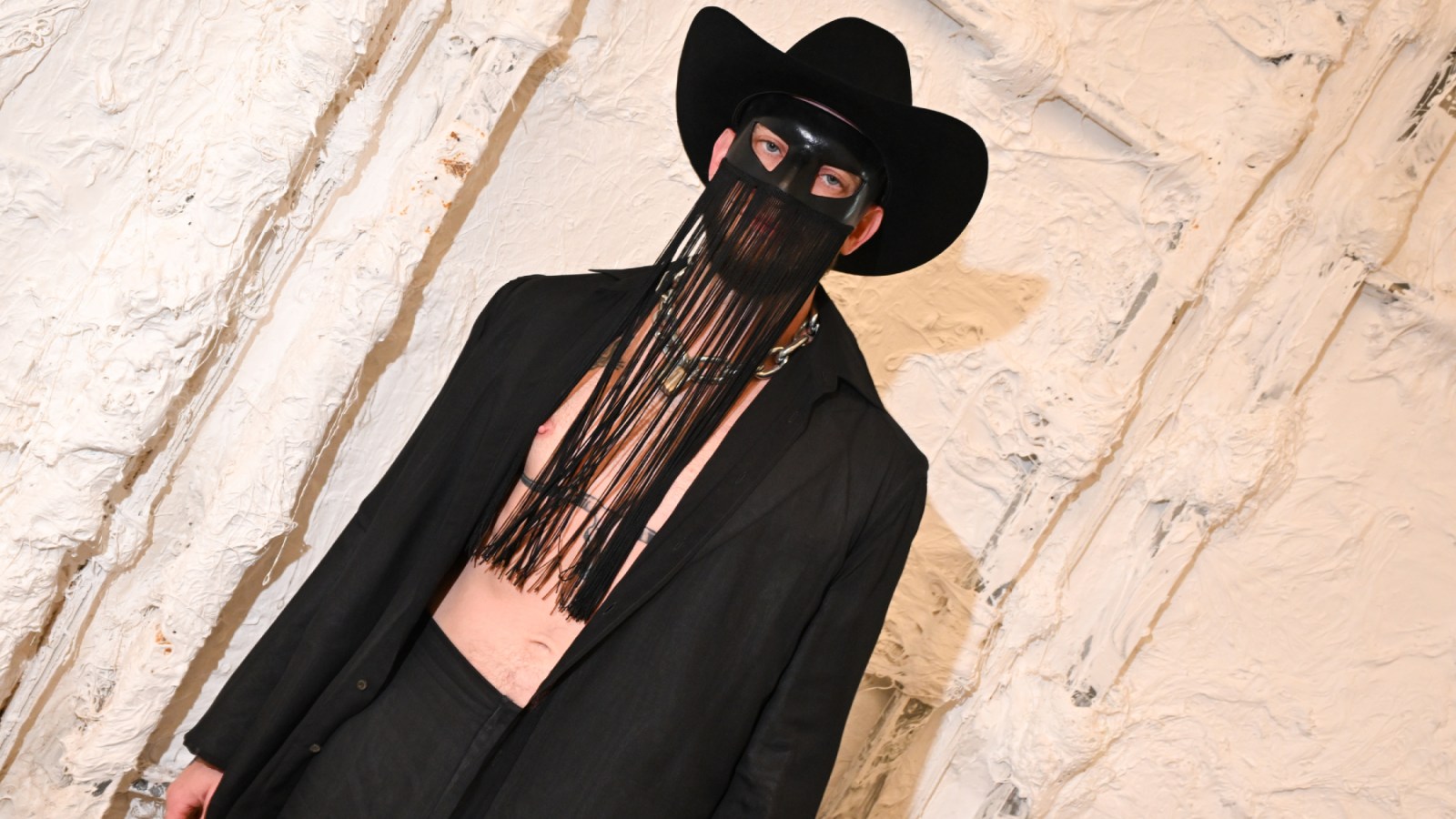 Orville Peck Remembers Dolly Parton During Emotional Appearance in London
