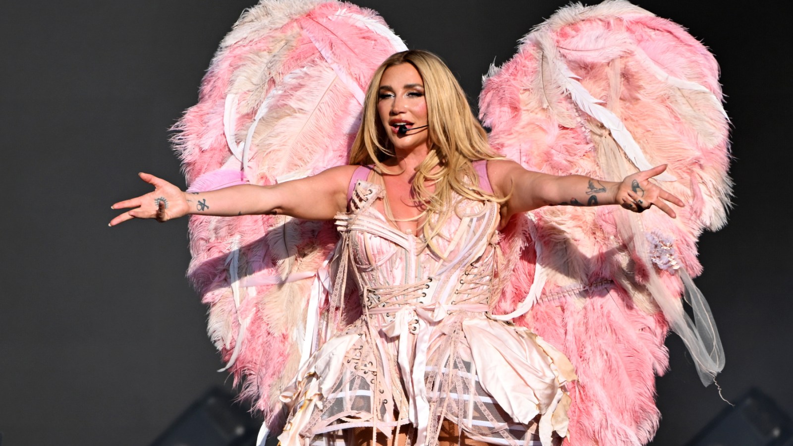 Kesha Pays Tribute to Dolly Parton With ‘Old Flames (Can’t Hold a Candle to You)’ Cover