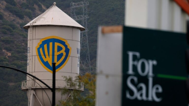 Regal Cinemas CEO Eduardo Acuna Backs Paramount-Warner Bros. Merger, Says Antitrust Trial ‘Creates More Uncertainty and Distraction’