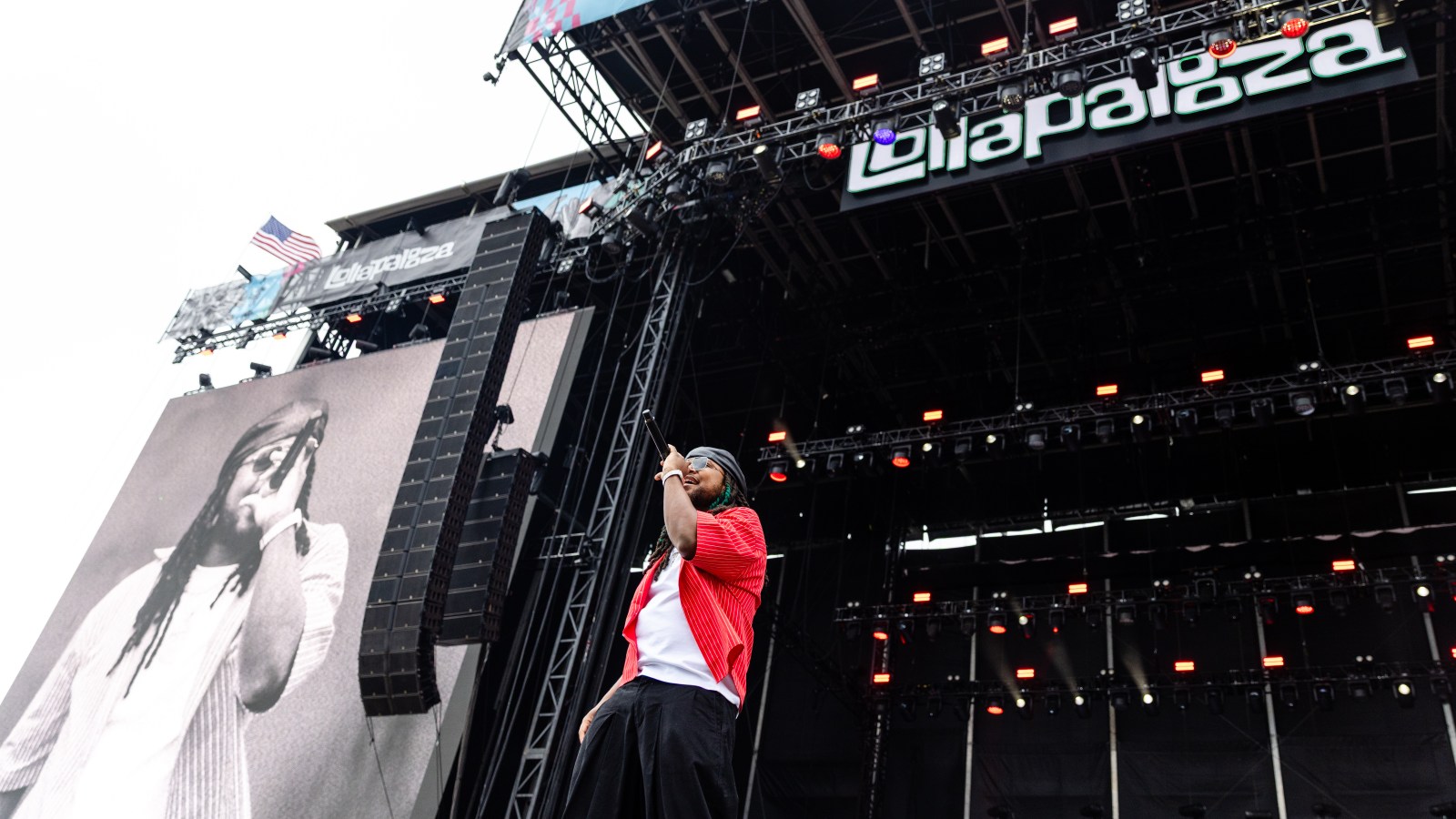 Leon Thomas Talks Mentors, Redefining R&B, and the Importance of Community