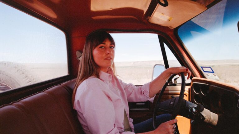 Jess Williamson Is Caught Between Texas and L.A., and She’s Learning to Love It