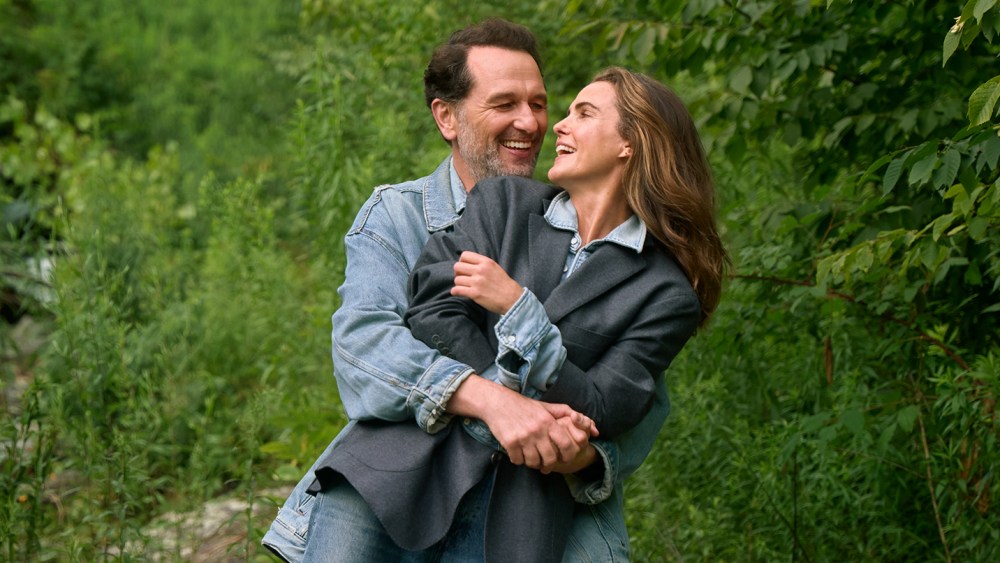 Spies in the Woods: Keri Russell and Matthew Rhys on Their Emmy Nominations, Watching ‘Widow’s Bay’ and That ‘Diplomat’ Cliffhanger
