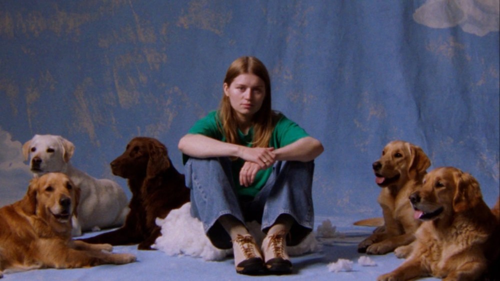 Eras Tour Opener Marie Ulven – Girl in Red – Is Not Playing Herself in ‘Low Expectations’: ‘I Have a Real Interest in Acting’