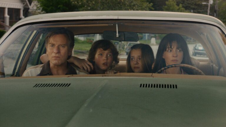 ‘The End of Oak Street’ Is the Best Vintage-Spielberg Rip-Off of the Past Decade