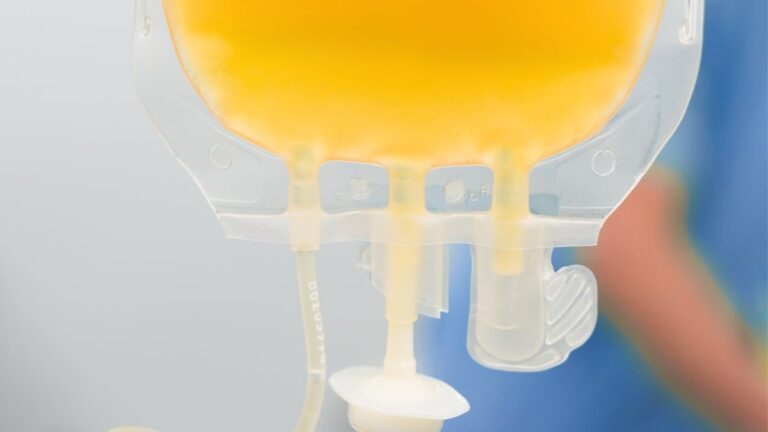The FDA Just Approved The First US Freeze-Dried Plasma, Ready in Minutes