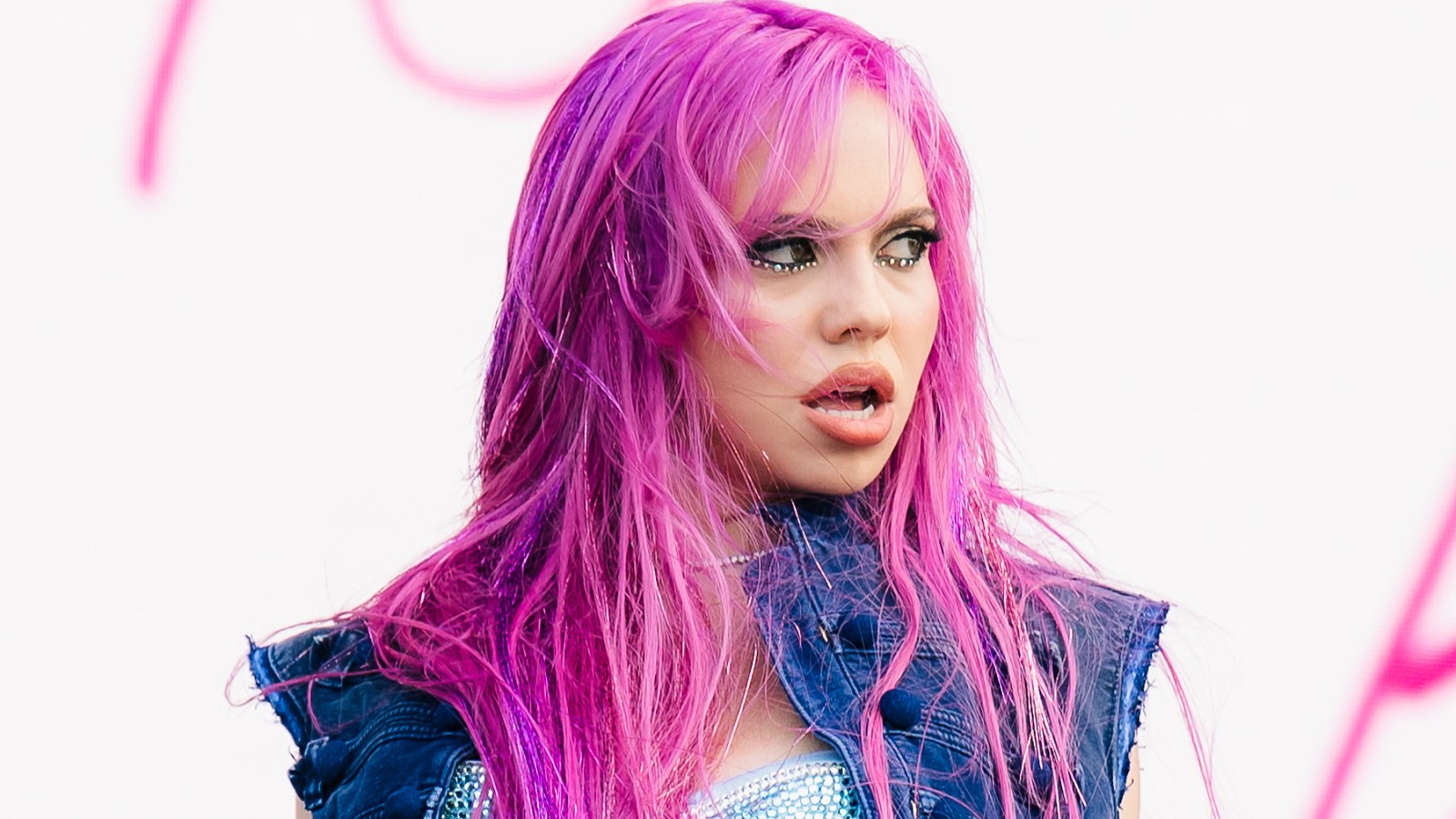 ‘I Want to Be the Prima of Pop One Day’: Adéla Talks Upcoming Debut, Worshipping Beyoncé