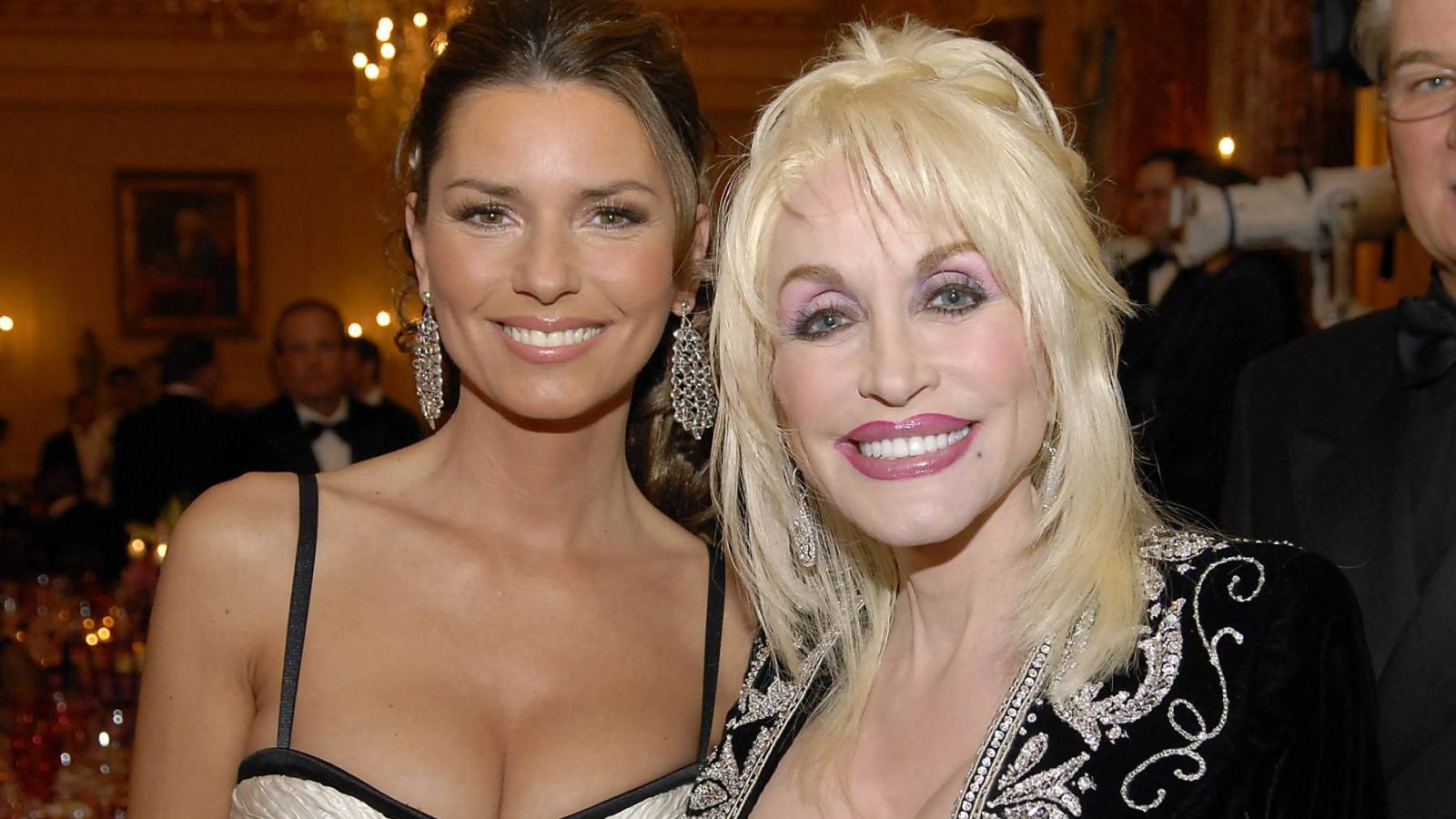 Shania Twain Mourns Dolly Parton and Shares Their Unforgettable Performance of ‘Coat of Many Colors’