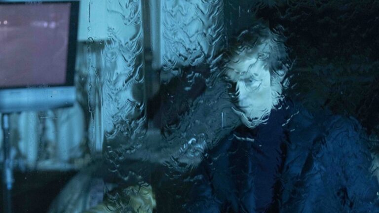 Primetime trailer sees Robert Pattinson ready to catch a predator on TV