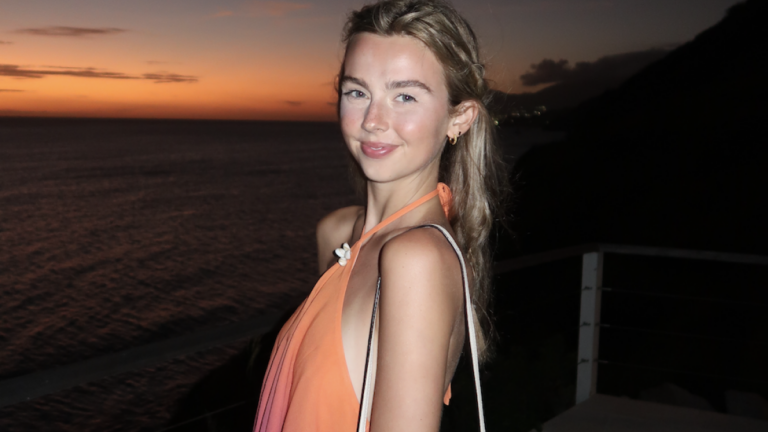 Sydney Towle, who documented her cancer journey for 1.1 million TikTok followers, dies at 26
