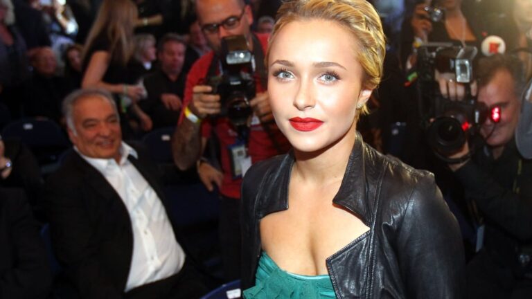 Why are fans boycotting Neutrogena after Hayden Panettiere’s death?