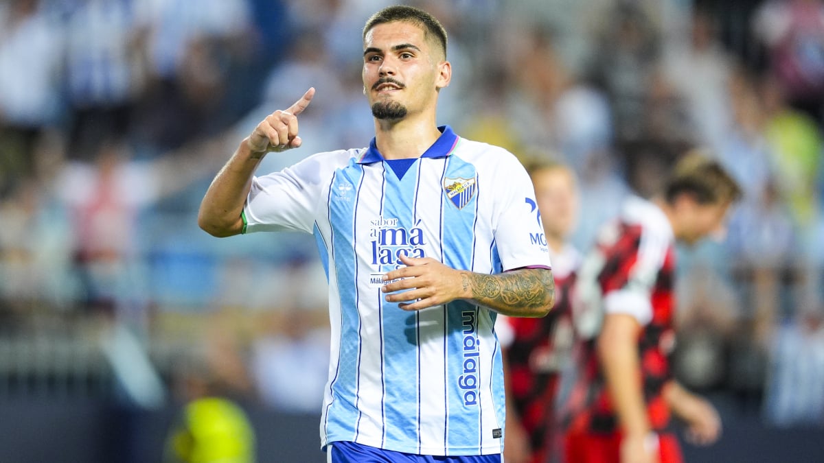 How to watch Málaga vs. Deportivo online for free