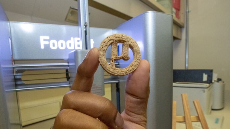 Scientists made edible cookies out of plastic