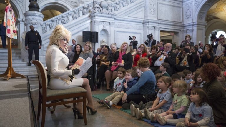 How to support Dolly Partons Imagination Library
