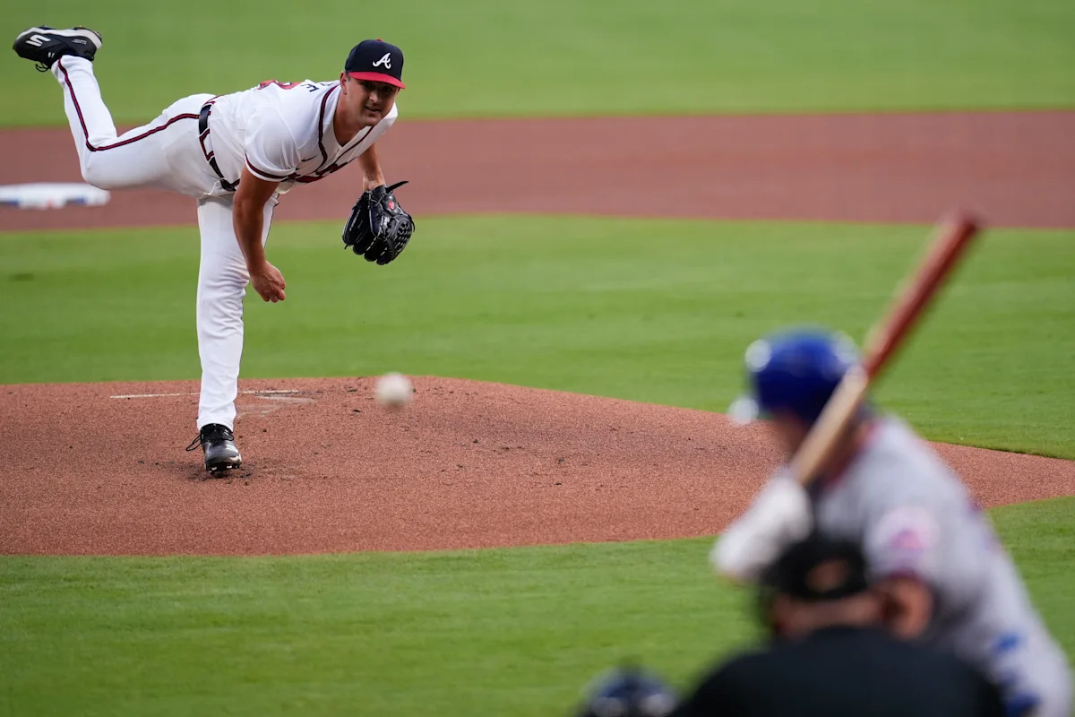 Thomas homers to back Mahle in the Braves' 6-3 victory over the Mets