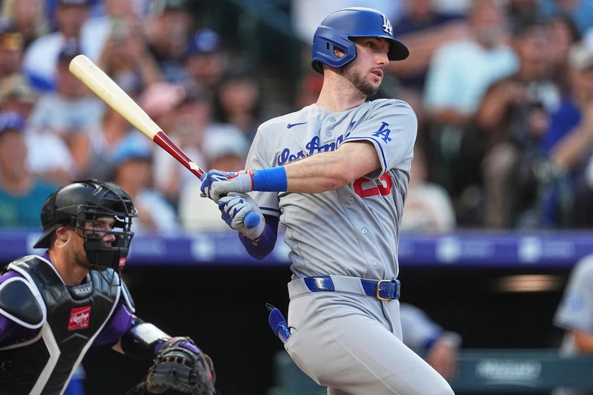 Kyle Tucker battles a brutal slump as the Dodgers chase a 3rd straight title