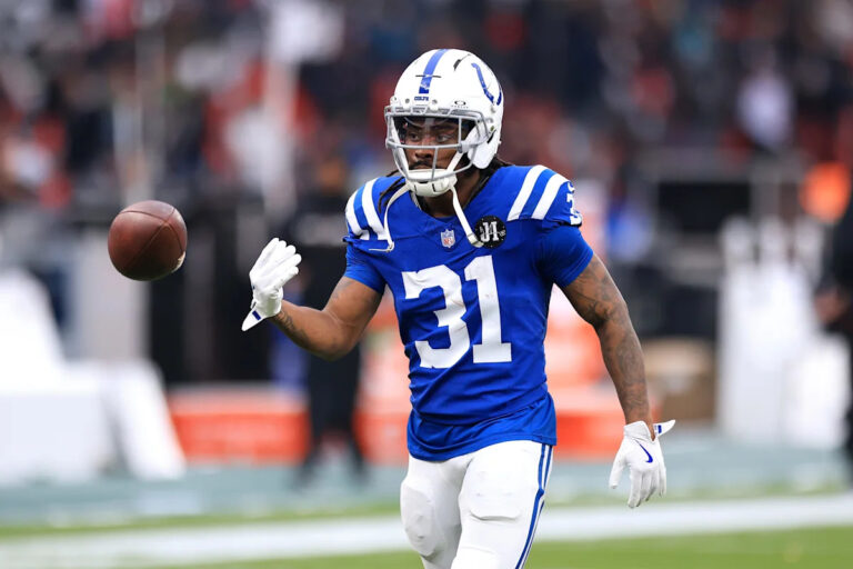 Falcons RB Tyler Goodson gashes Colts for 49-yard touchdown