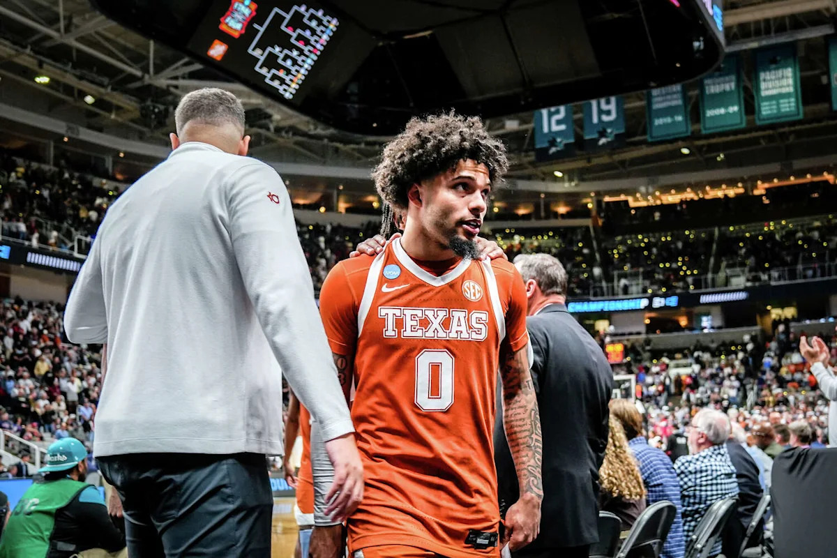 Jordan Pope, a former Texas Longhorn, joins Texas A&M basketball after getting fifth year