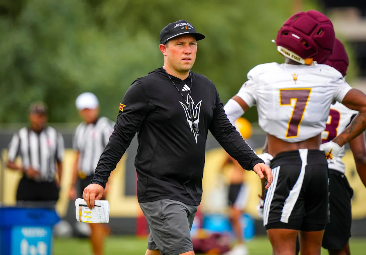 Arizona State football HC Kenny Dillingham still quiet on team's QB1