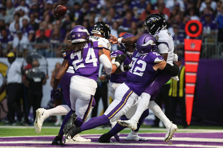 Tyler Batty placed on IR with torn ACL; Vikings' need for OLB depth deepens