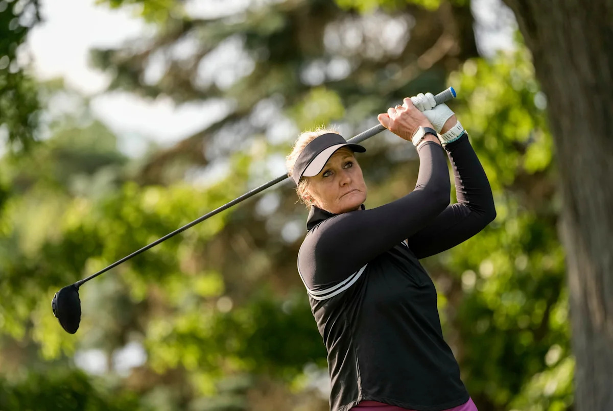 Maria McBride surges to lead in Ann Arbor, but Annika Sorenstam lurks