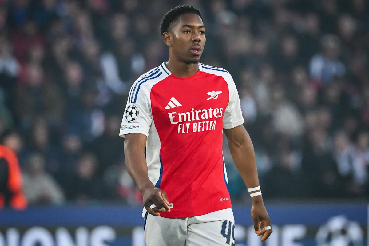 Chelsea and Manchester United offered chance to sign England International