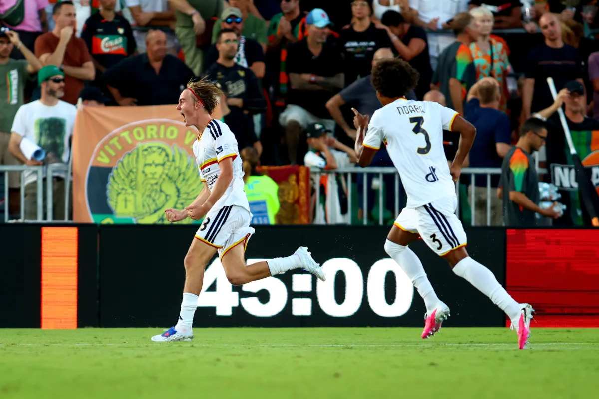 Serie A | Venezia 0-2 Lecce: Early upset in relegation battle