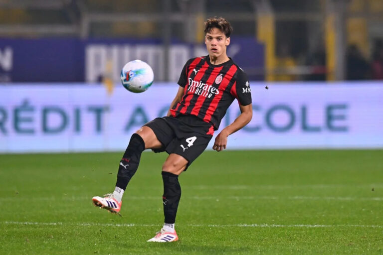 Milan and Como discussing final details of transfer for Italy international Ricci