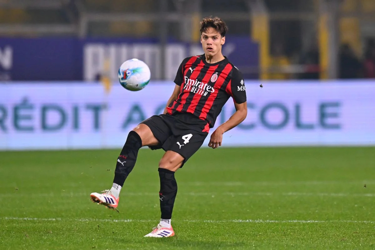 Milan and Como discussing final details of transfer for Italy international Ricci