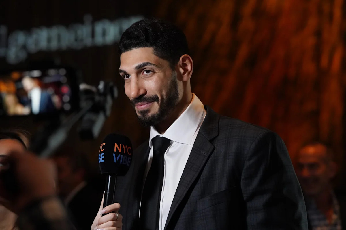 ESPN analyst takes a dig at ‘desperate’ Enes Kanter while discussing Klay Thompson to Miami Heat