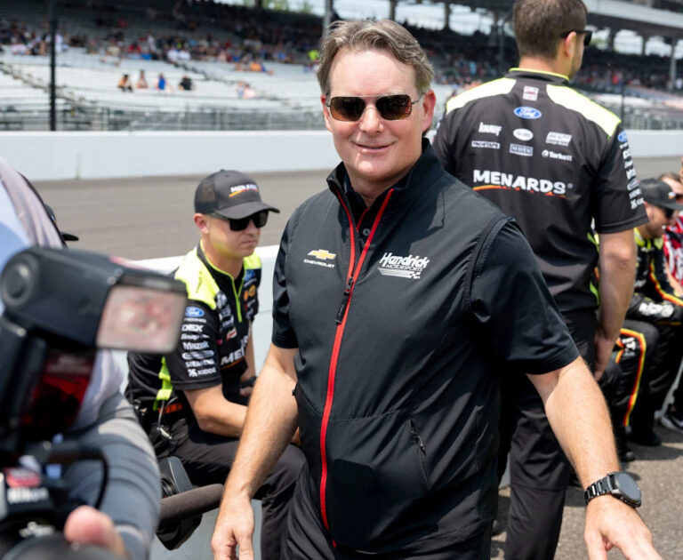 Jeff Gordon wins Freedom 250 IROC exhibition: 'It doesn't matter what's on the line'