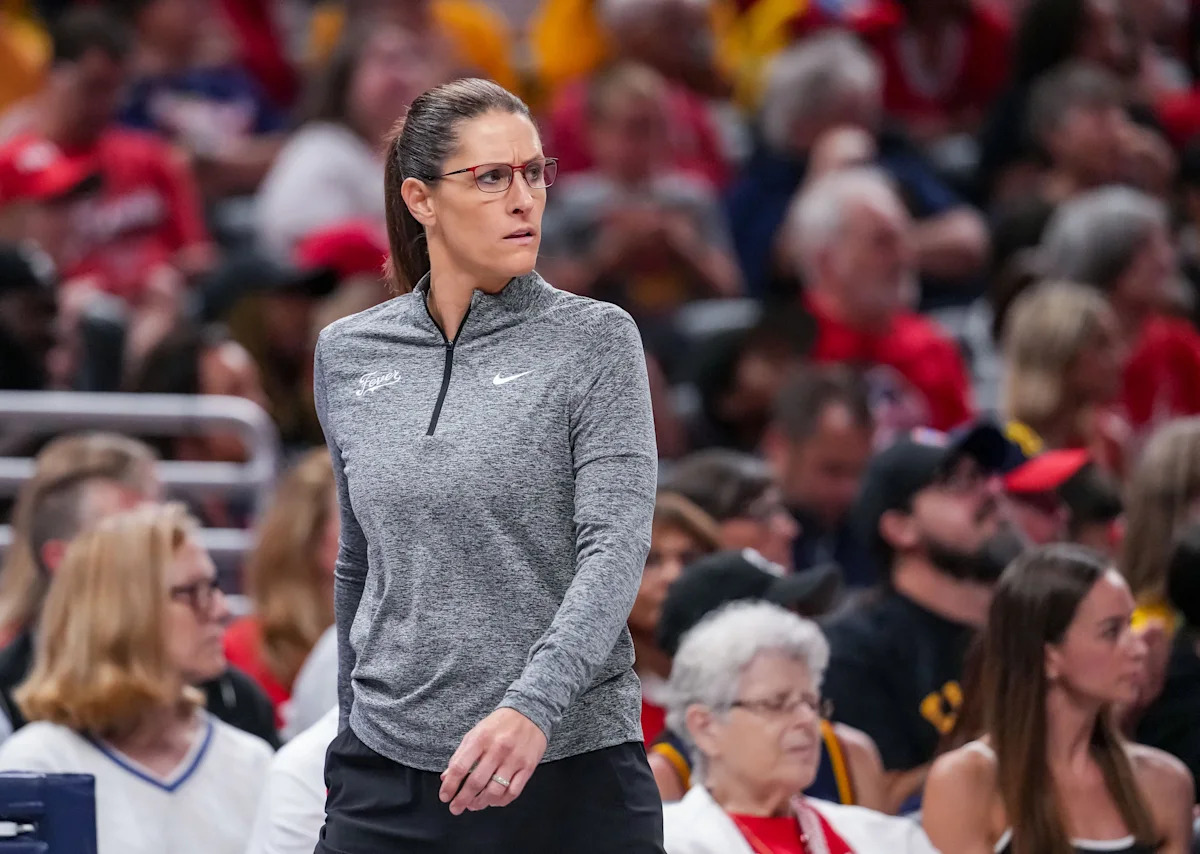 Doyel: Micah Beckwith wants Fever to fire Stephanie White. Readers want him to shaddup