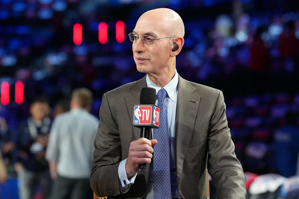 Report: NBA commissioner could try to help Lakers ownership saga