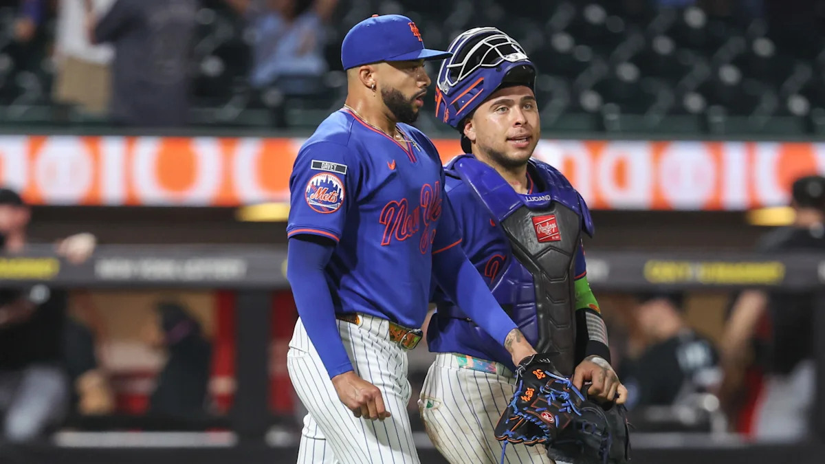 Fantasy Baseball Closer Report: Devin Williams sidelined with shoulder strain, Jacob Webb thriving for Cubs