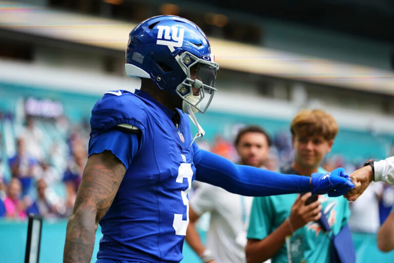 Giants' Odell Beckham showing up for Calvin Austin after torn ACL says everything