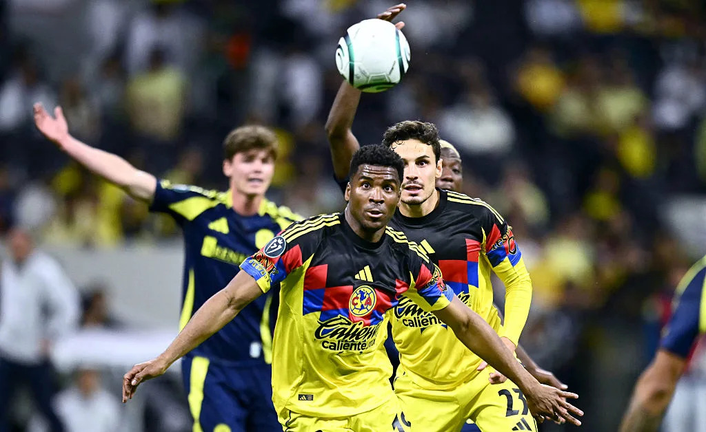 🚨 Official: Pantera Zúñiga out for América