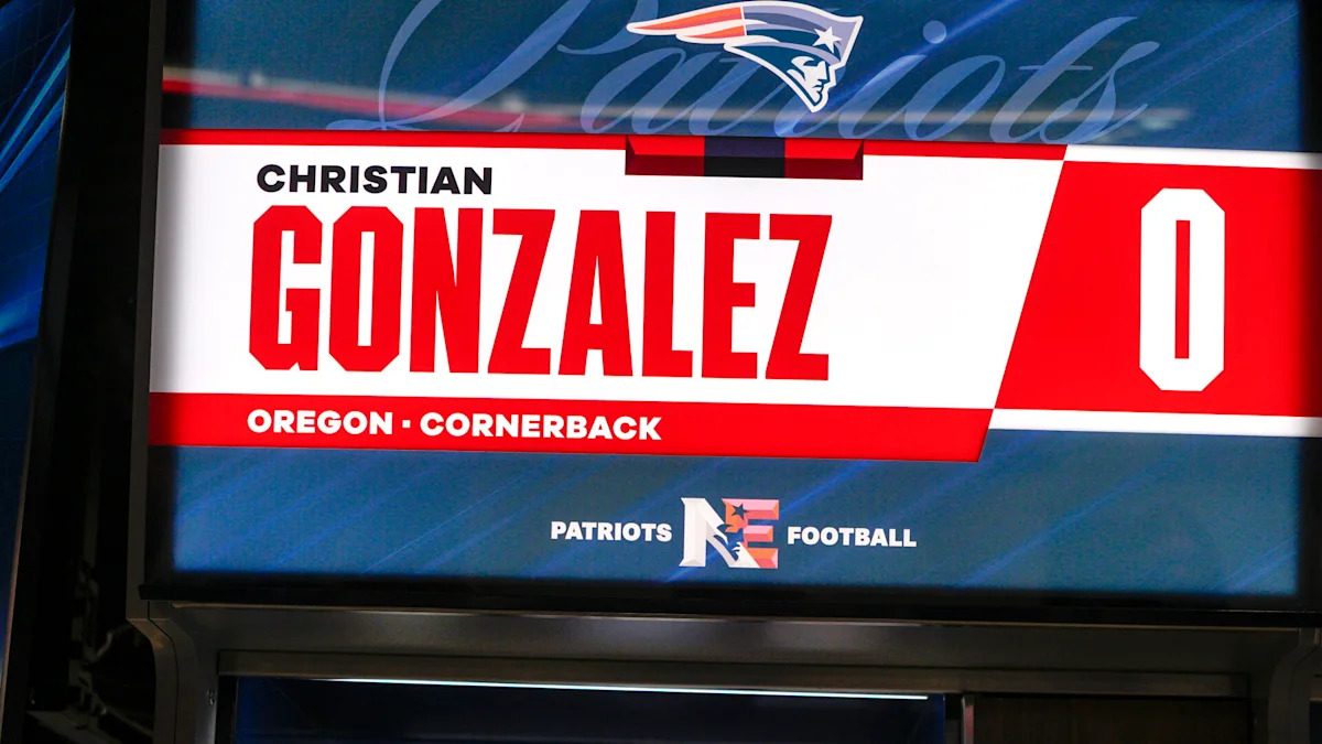 Eliot Wolf on Christian Gonzalez: "Each side is trying to do what's right for them"