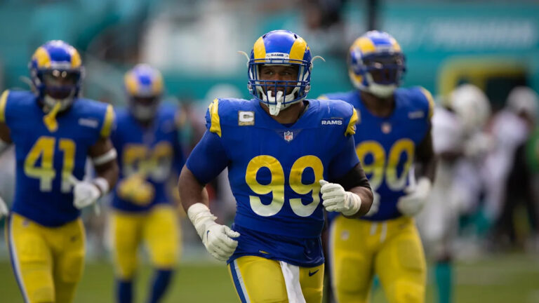 Sean McVay: "Nothing new" on Aaron Donald