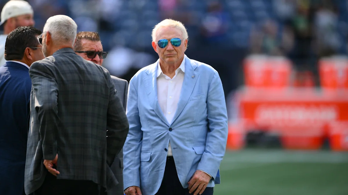 Assault lawsuit against Jerry Jones lingers, and it won't have a new judge