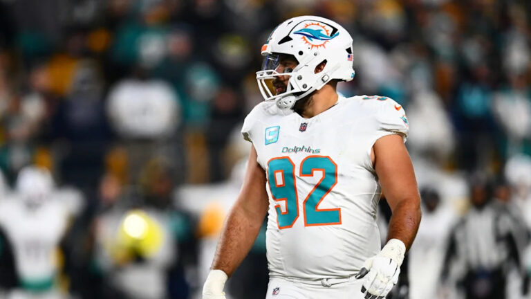 Dolphins DL Zach Sieler week-to-week with undisclosed injury