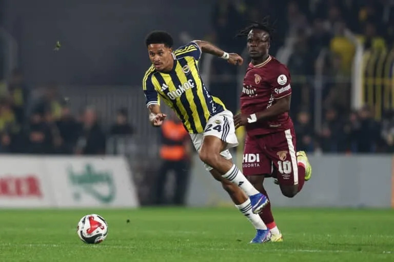 Roma advance in talks for Oosterwolde, offer €17-18 million