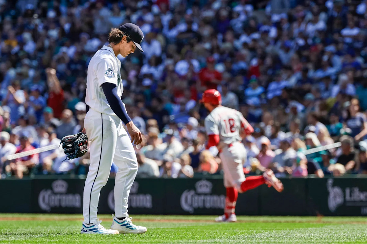 Mariners drop regularly scheduled blowout, 6-0
