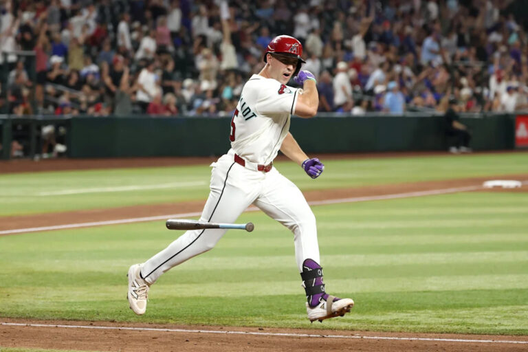 Holy Waldschmidt! Dbacks 5, Cubs 4